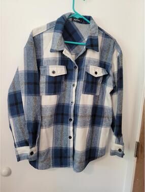 Amazon Blue and White Plaid Flannel Shirt Jacket
